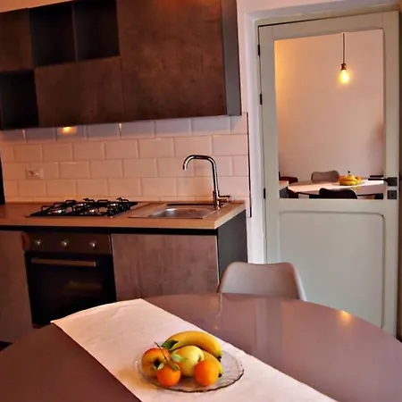 La Perla Apartment Naro